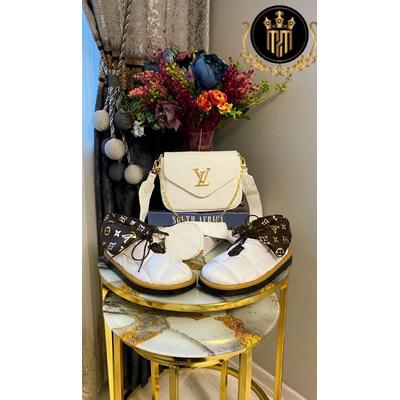 Туфли и ботинки-сумки Miss Melissa Louis Vuitton BLV301
